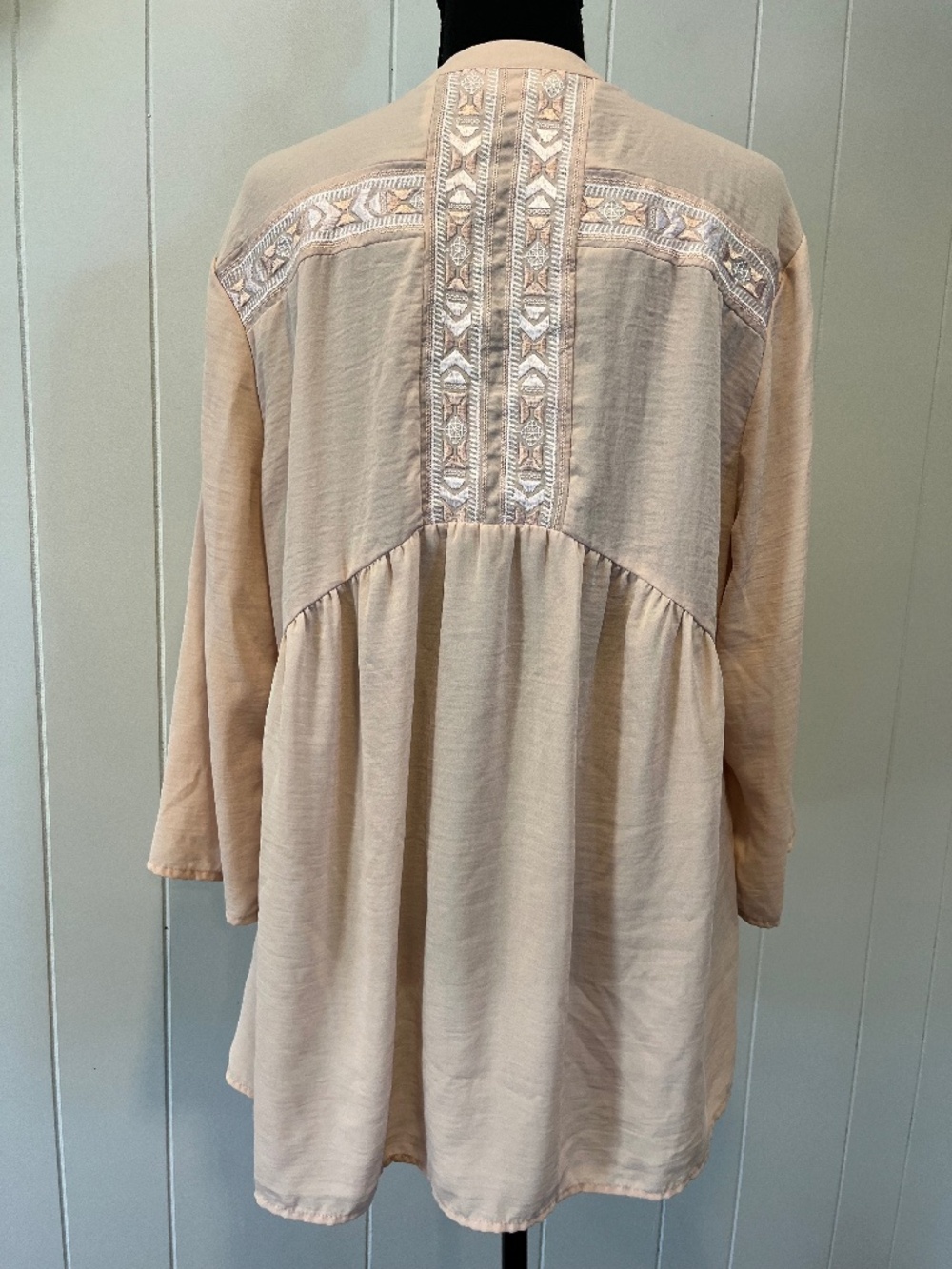 Adiva sz XL Light Neutral Blouse Bohemian Cottagecore Embroidered Romantic - Picture 2 of 13